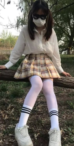 和妹妹同居的生活【钻石视频合集】